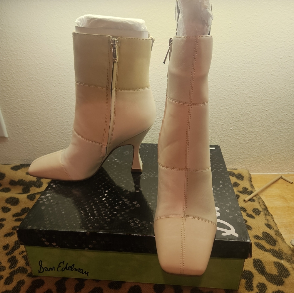 NIB Sam Edelman Patchwork Tan/ Cream Leather/InsideZipper SquareToe Sculpt Heels